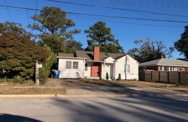 2145 Adams Street - 2145 Adams Street, Wilmington, NC 28401