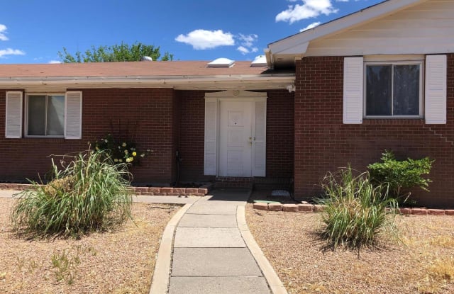 4312 Amherst Drive NE - 4312 Amherst Drive Northeast, Albuquerque, NM 87107