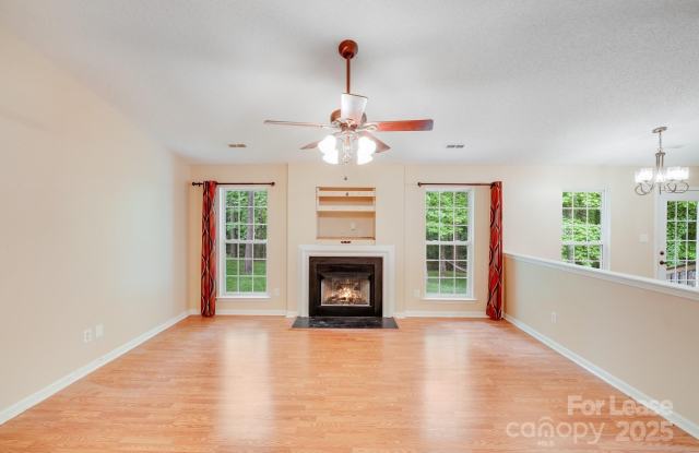 7213 Preakness Stakes Lane