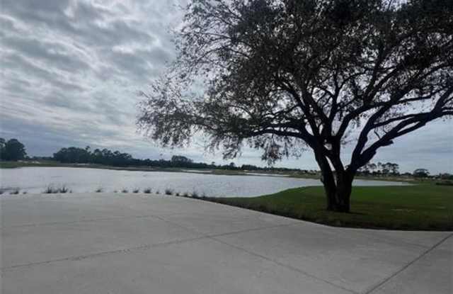 18461 Copperhead Ct N #431