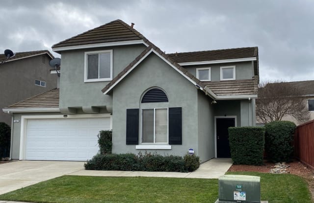 480 Canopy Court - 480 Canopy Court, Gilroy, CA 95020