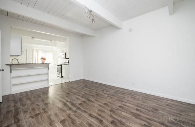 Photo of 11730-11846 Culver Blvd.