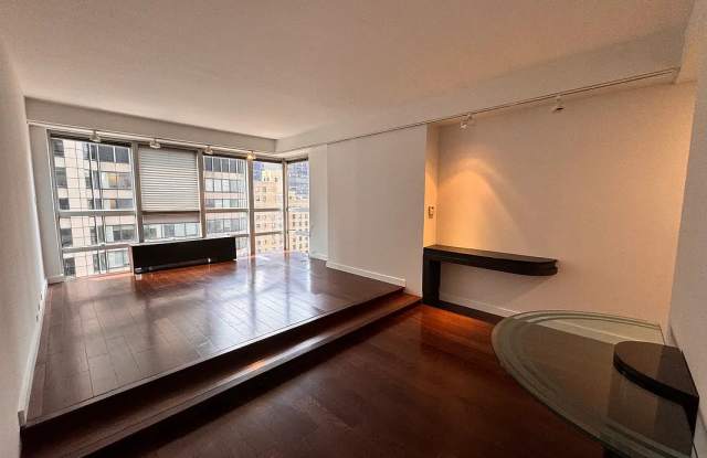 145 W 57th St Apt 3