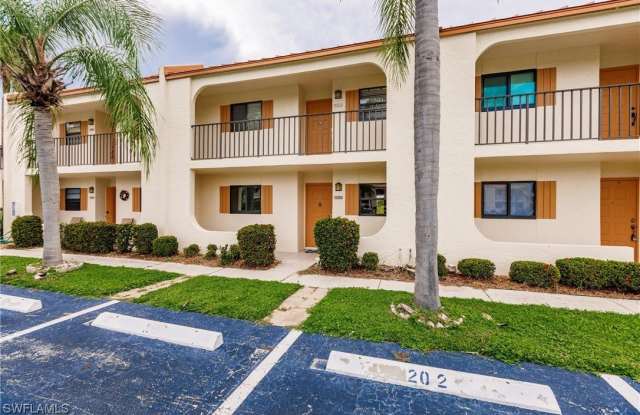 16361 Dublin Circle unit: 102