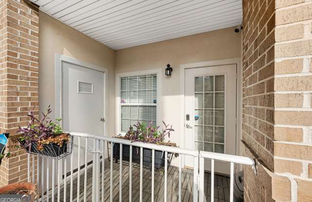 220 Renaissance PKWY NE 2119