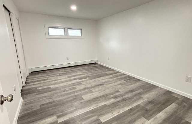 1298 N Washington Street