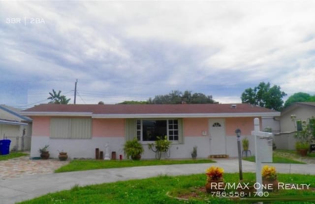 7870 NW 12th St - 7870 Northwest 12th Street, Pembroke Pines, FL 33024