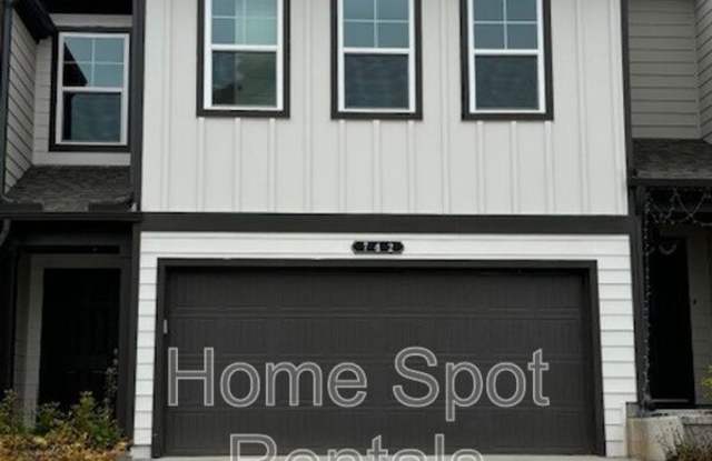742 Rhone St.