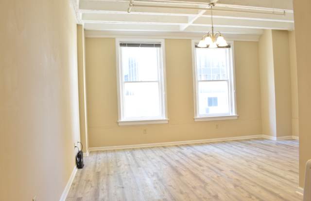 32 Peachtree Street Northwest