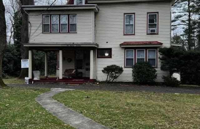 117 E WALNUT AVENUE - 117 East Walnut Avenue, Merchantville, NJ 08109