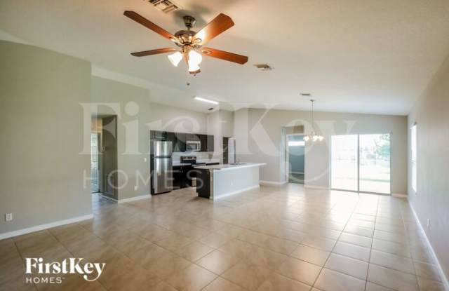 1962 SW Cycle Street