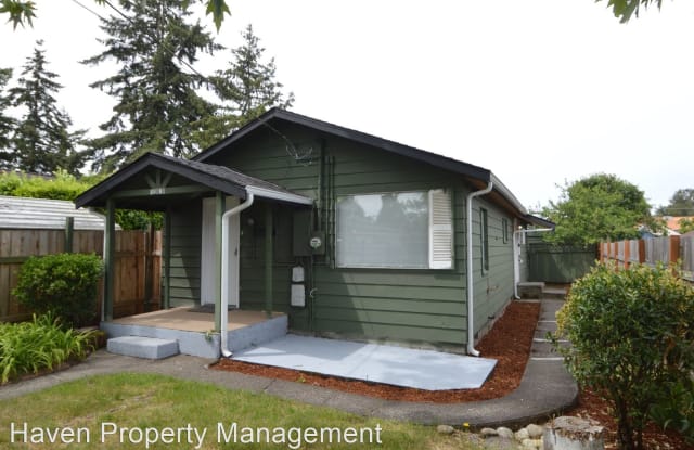 11010 Addison St SW - 11010 Addison Street Southwest, Lakewood, WA 98499