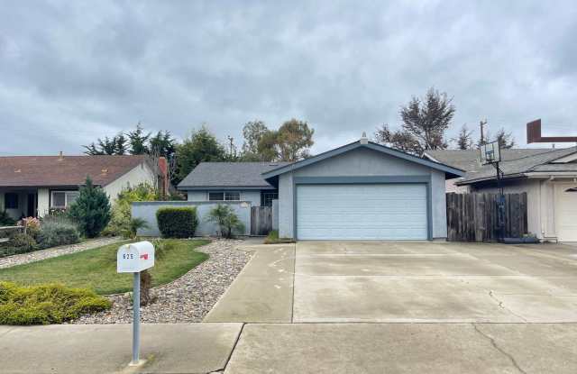 North East Single Story 4 Bedroom Family Home