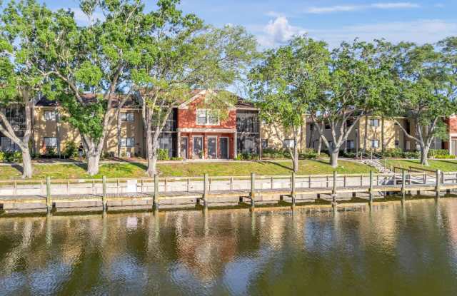 Remodeled 2/2 Waterfront Condo - 5684 Baywater Drive, Town 'n' Country, FL 33615