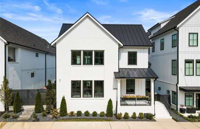 Photo of 6715 Halcyon Way