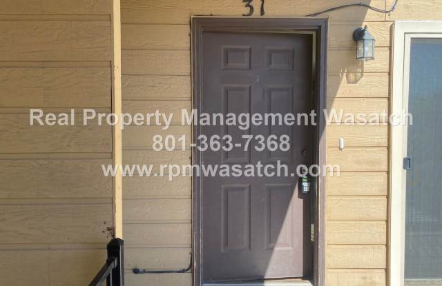 Great 2 Bedroom Condo