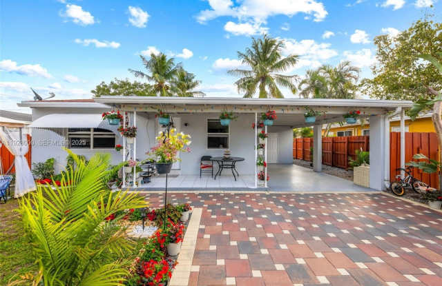 Photo of 2210 Roosevelt St