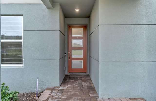 7013 CARRICKBEND LANE