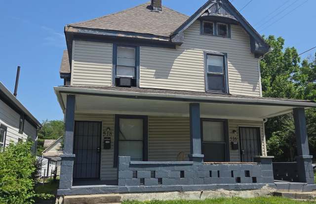 516 W 28th Street