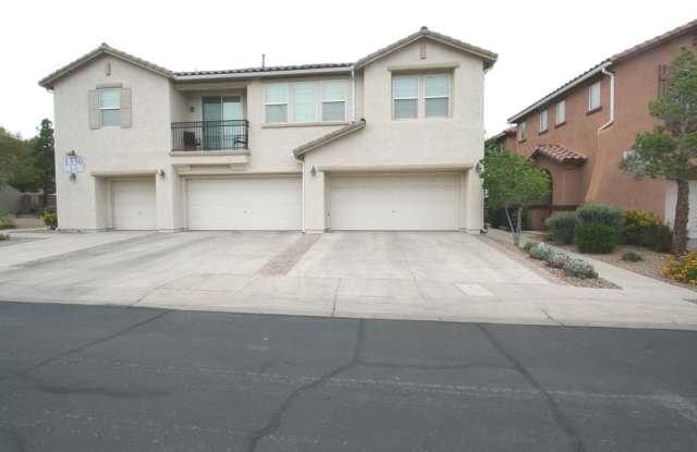 3 bed, 2 1/2 bath,2 car townhouse in Henderson photos photos