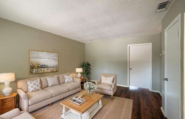 311 E San Antonio unit: 201