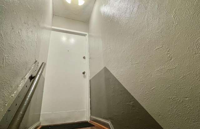 1858 KENDALL Street NE unit: 2