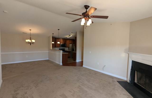2-Bedroom Cornelius Condo with Garage + Easy Access to Greenway