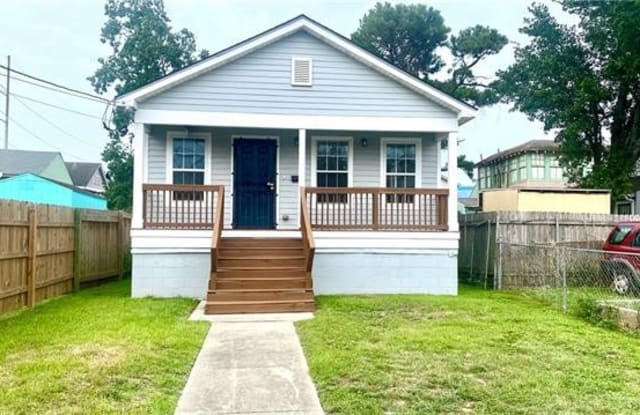 2559 N JOHNSON Street - 2559 North Johnson Street, New Orleans, LA 70117