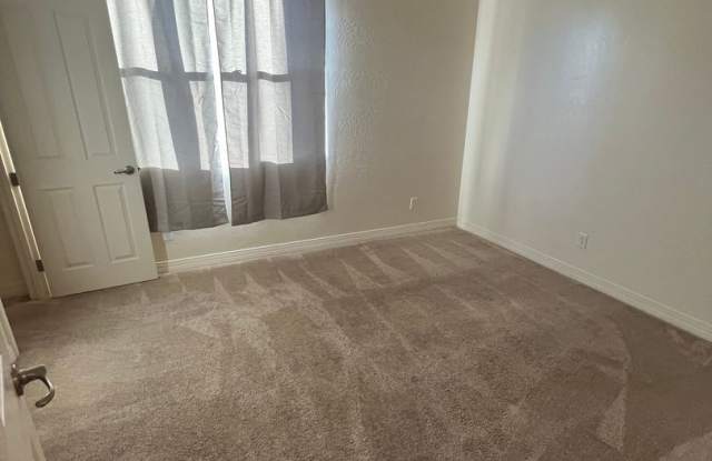 Presidio in the Pines - $3,125 - 3 Bed/2.5 Bath House with A/C