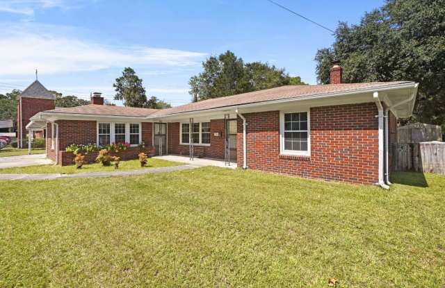 2018 Louisiana Avenue