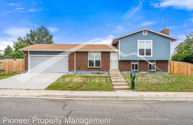 5063 W 70th Pl