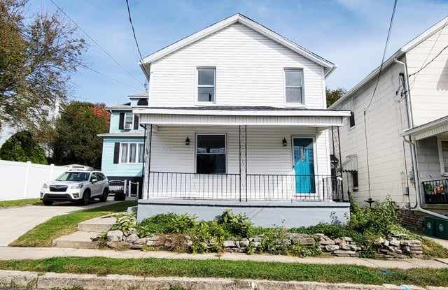 Photo of 156 Pine Street