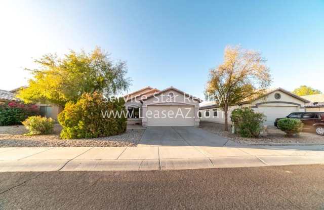 Photo of 15857 W Washington St