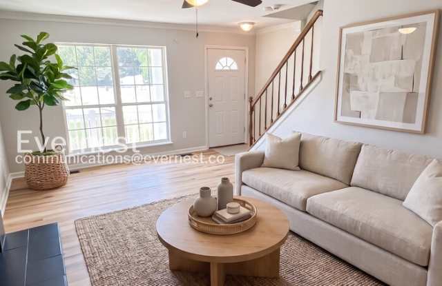 129 Royallbrook Lane