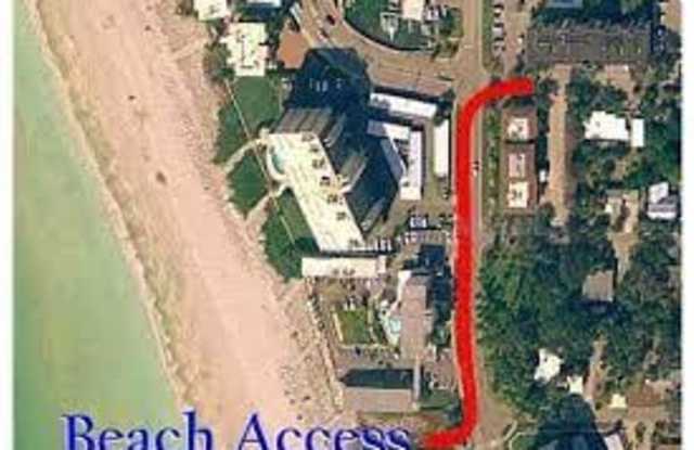 Photo of 995 Laguna Dr. #305