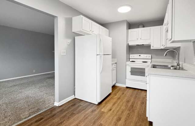 Freshly Renovated 2 Bedroom