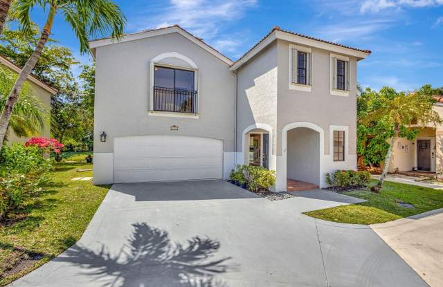 1722 Shoreside Circle