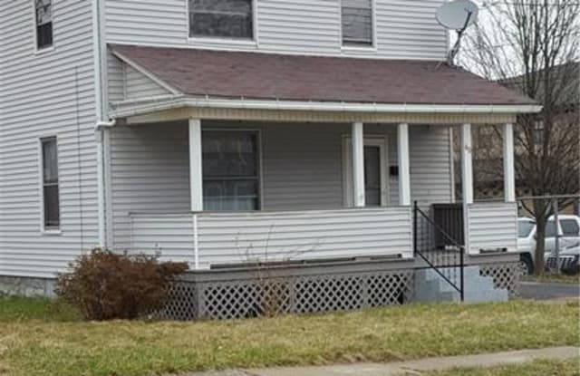 40 Williamson Ave - 40 Williamson Avenue, Youngstown, OH 44507