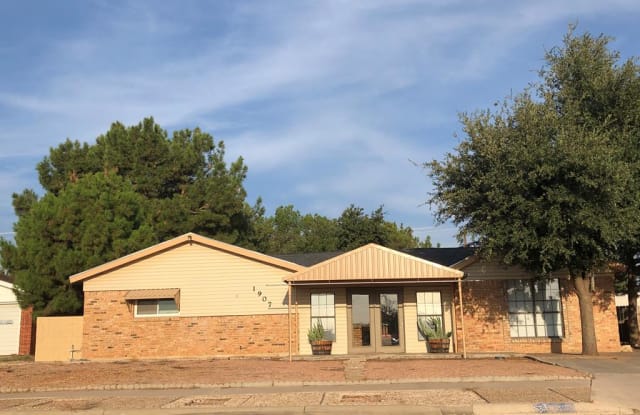 1907 McDonald St - 1907 Mcdonald Street, Midland, TX 79707