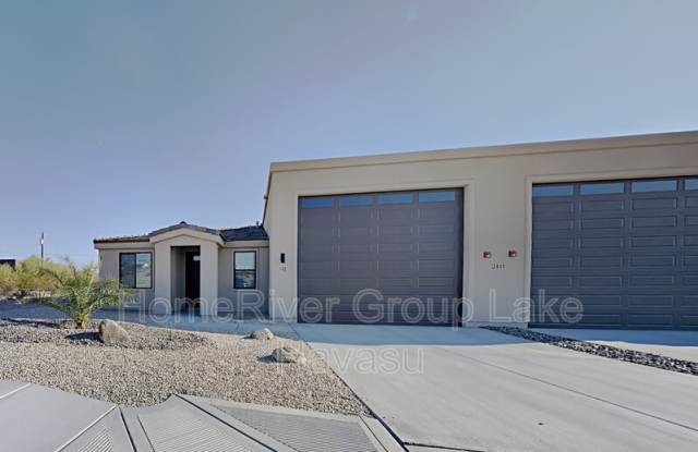 2890 Palisades Dr