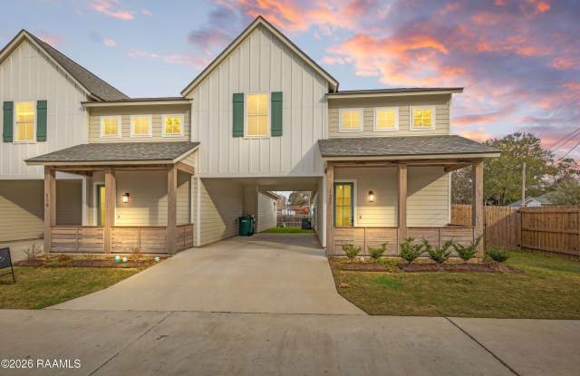 121 Mayberry Grove Street