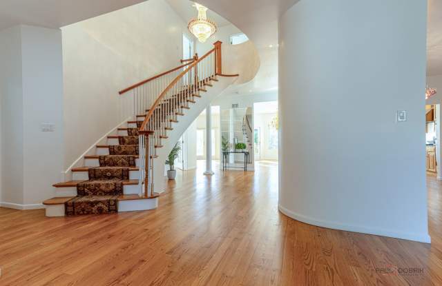 20772 N William Avenue