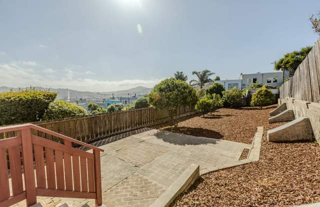 Photo of 316 Bridgeview Drive