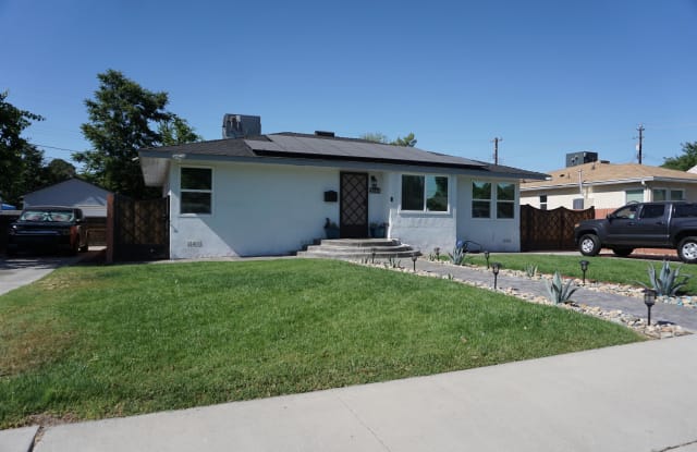 2616 Cherry Street - 2616 Cherry Street, Bakersfield, CA 93304