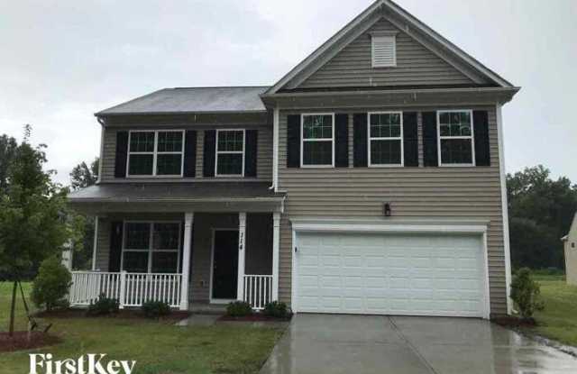 114 Emperors Trail