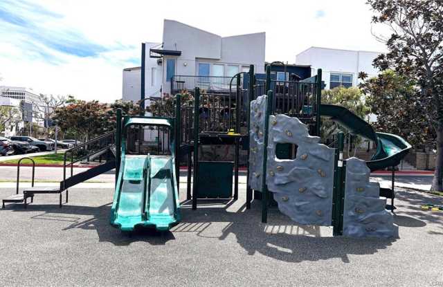 Photo of 5509 West 149th Place