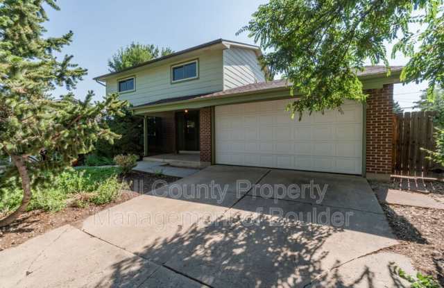 1530 Ithaca Dr