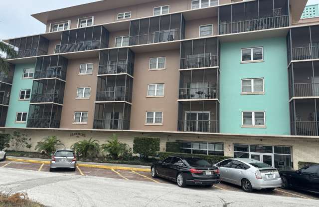 Photo of 750 Burlington Ave N 2F