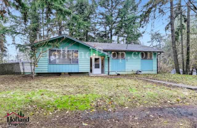 Charming Single-Family Home Near Hillsboro Airport!