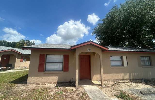 Photo of 440 Las Palmas